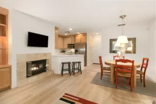 Photo #6: 224126049 Listing