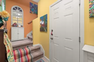 Photo #3: 224127539 Listing