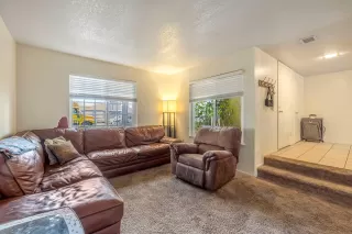 Photo #3: 224127784 Listing 