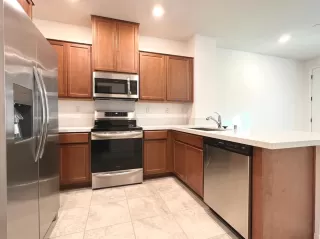 Photo #5: 224128939 Listing