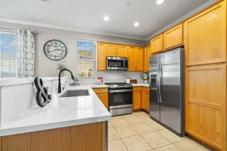 Photo #5: 224129031 Listing 