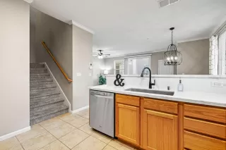 Photo #6: 224129031 Listing 