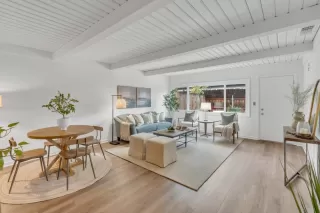 Photo #5: 224129149 Listing 