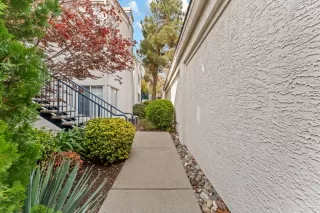 Photo #2: 224130049 Listing 