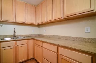 Photo #4: 224130382 Listing 