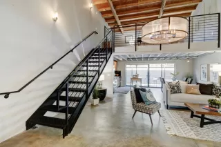 Photo #2: 224130697 Listing 