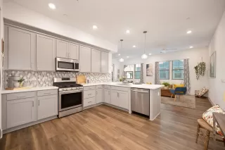 Photo #3: 224130911 Listing