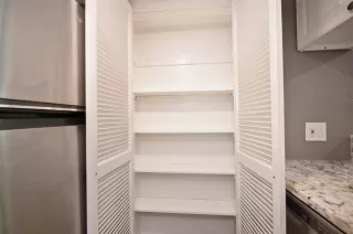 Photo #6: 224131406 Listing