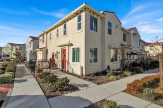 Photo #3: 224132430 Listing 