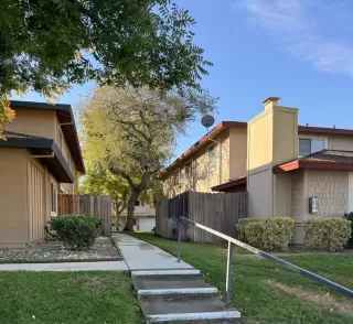 Photo #1: 224132868 Listing 