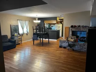 Photo #4: 224132942 Listing