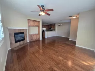 Photo #5: 224133125 Listing 