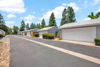 Photo #2: 224153204 Listing 