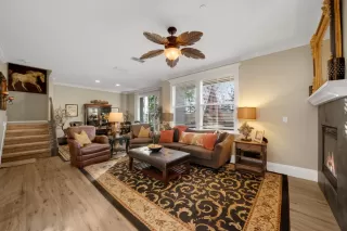 Photo #2: 224153294 Listing 