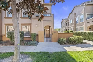 Photo #3: 224153366 Listing 