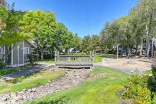 Photo #2: 224153824 Listing 