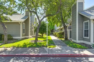 Photo #3: 224153824 Listing 