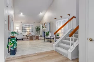 Photo #3: 225000178 Listing 