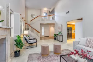 Photo #5: 225000178 Listing 