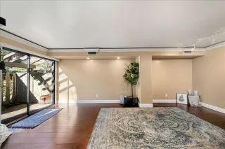 Photo #6: 225000250 Listing 