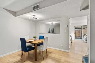 Photo #6: 225000376 Listing 