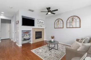 Photo #6: 225000981 Listing 