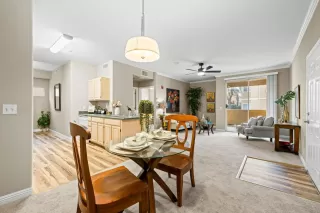 Photo #4: 225000988 Listing