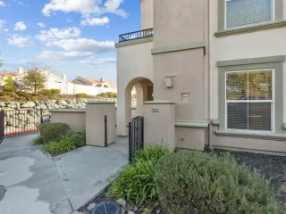 Photo #5: 225002188 Listing 