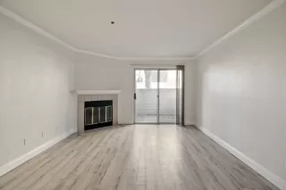 Photo #4: 225003243 Listing