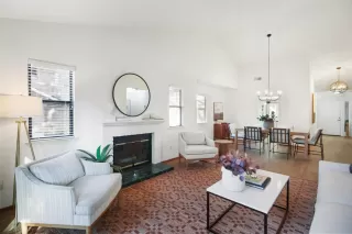 Photo #5: 225003329 Listing