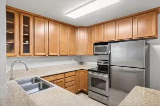 Photo #5: 225003427 Listing 