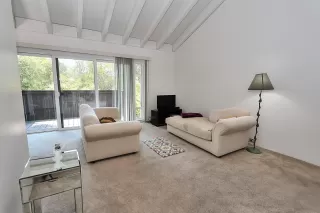 Photo #5: 225003511 Listing