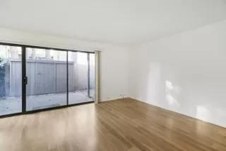 Photo #6: 225003561 Listing
