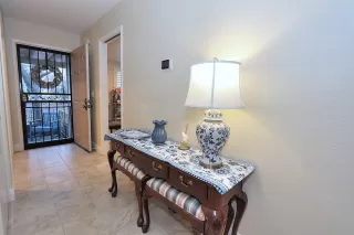 Photo #5: 225003920 Listing