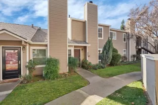 Photo #1: 225004206 Listing 