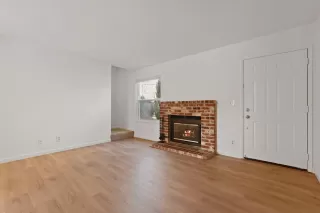 Photo #5: 225004206 Listing 
