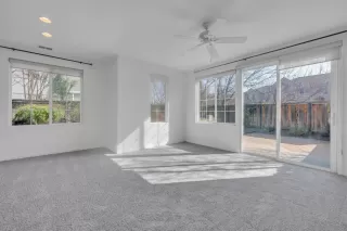 Photo #4: 225004538 Listing 