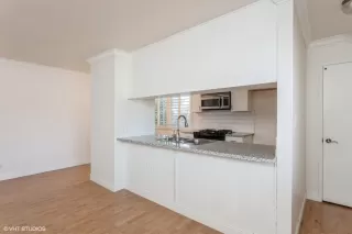 Photo #6: 225005307 Listing