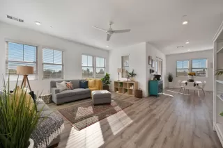 Photo #4: 225005664 Listing 