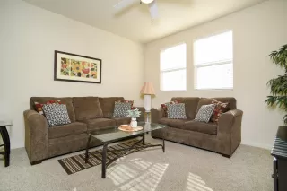 Photo #5: 225005738 Listing