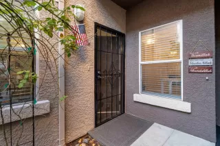 Photo #2: 225005980 Listing 