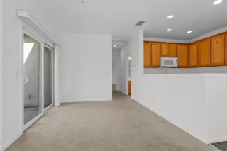 Photo #6: 225006050 Listing