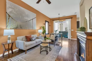 Photo #4: 225006371 Listing