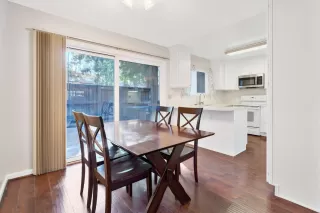 Photo #6: 225006958 Listing 