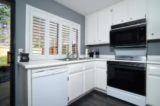 Photo #3: 225007067 Listing