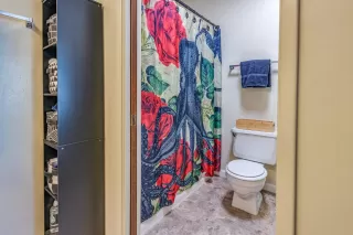 Photo #3: 225007193 Listing