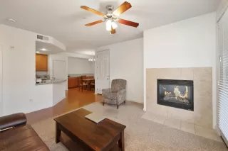 Photo #3: 225007357 Listing