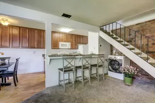 Photo #4: 225007564 Listing 