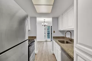 Photo #4: 225008258 Listing