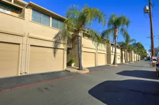Photo #3: 225008978 Listing